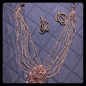 Necklace set